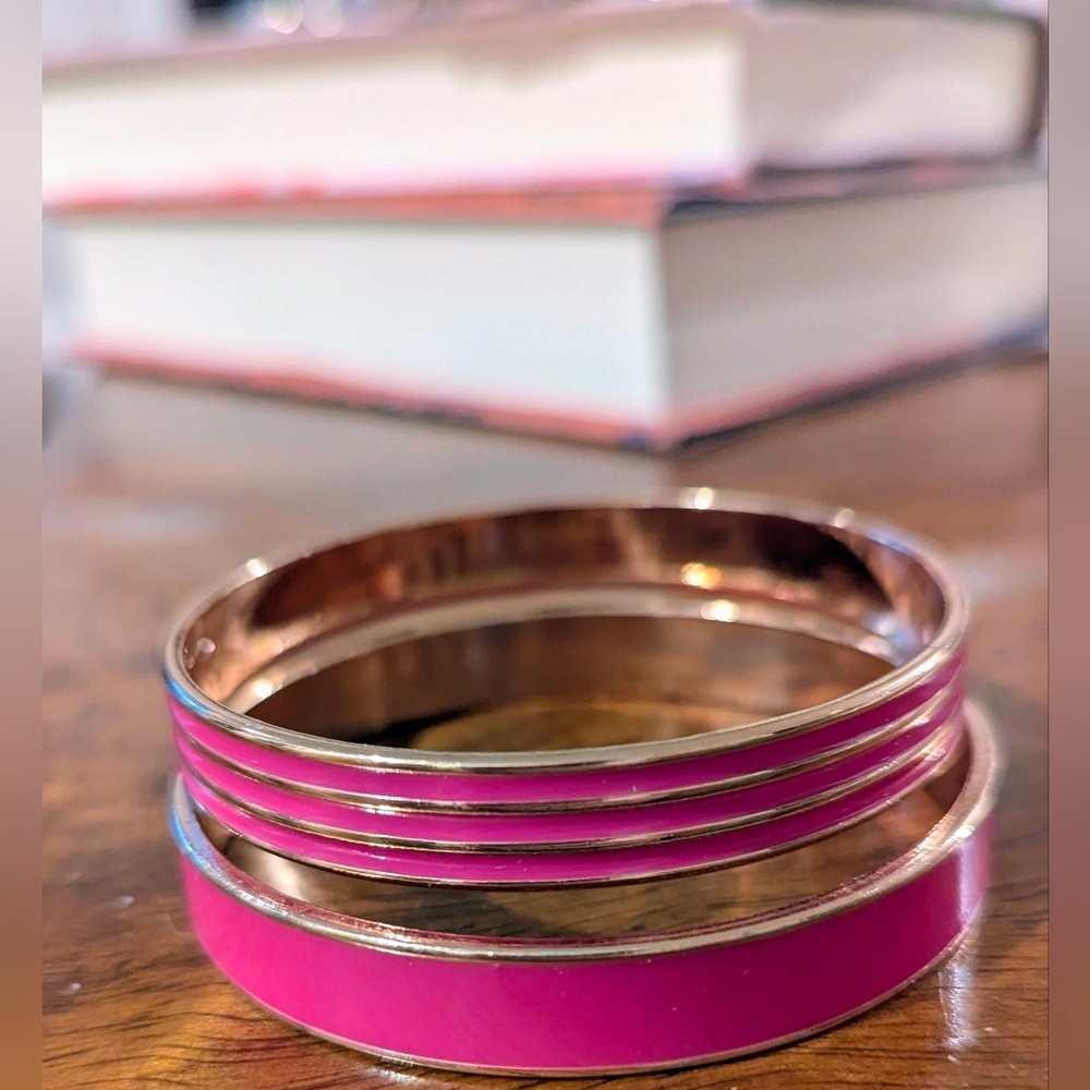 Oscar de la Renta Pink Enamel Bangle Bracelet Set